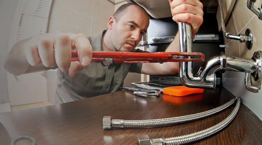 Local tankless water heater installation in Arenzville, IL